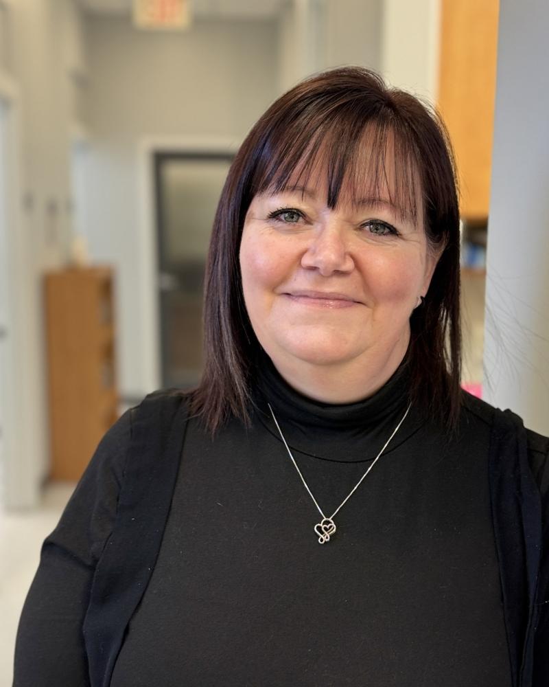 Jackie Taylor Headshot